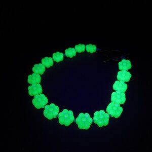 Uranium glass Flower Bracelet